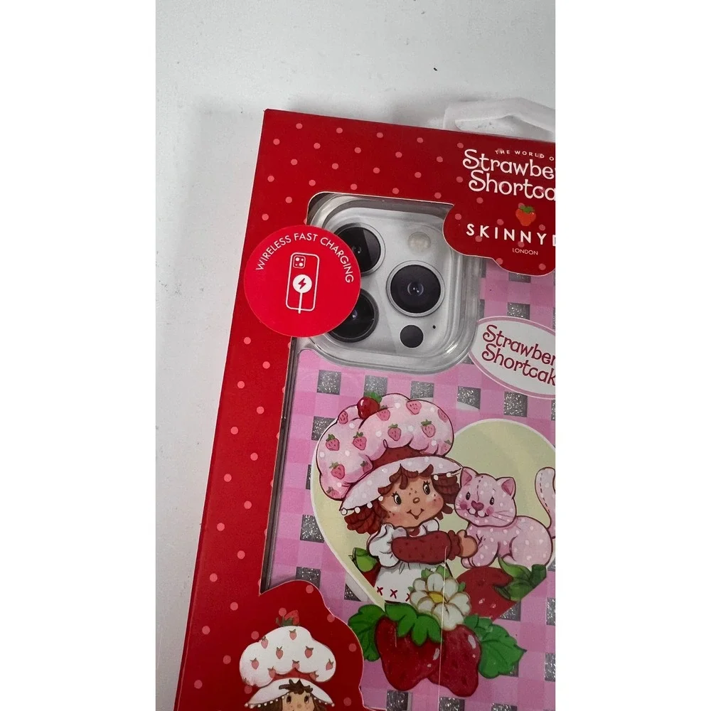 Skinnydip Strawberry Shortcake iPhone 13/14 Pro Max Case & Beaded Strap Set Pink